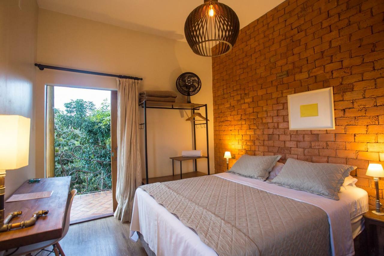 Vilarejo Guesthouse - Silencio E Aconchego Алту-Параїзу-ді-Гояс Екстер'єр фото